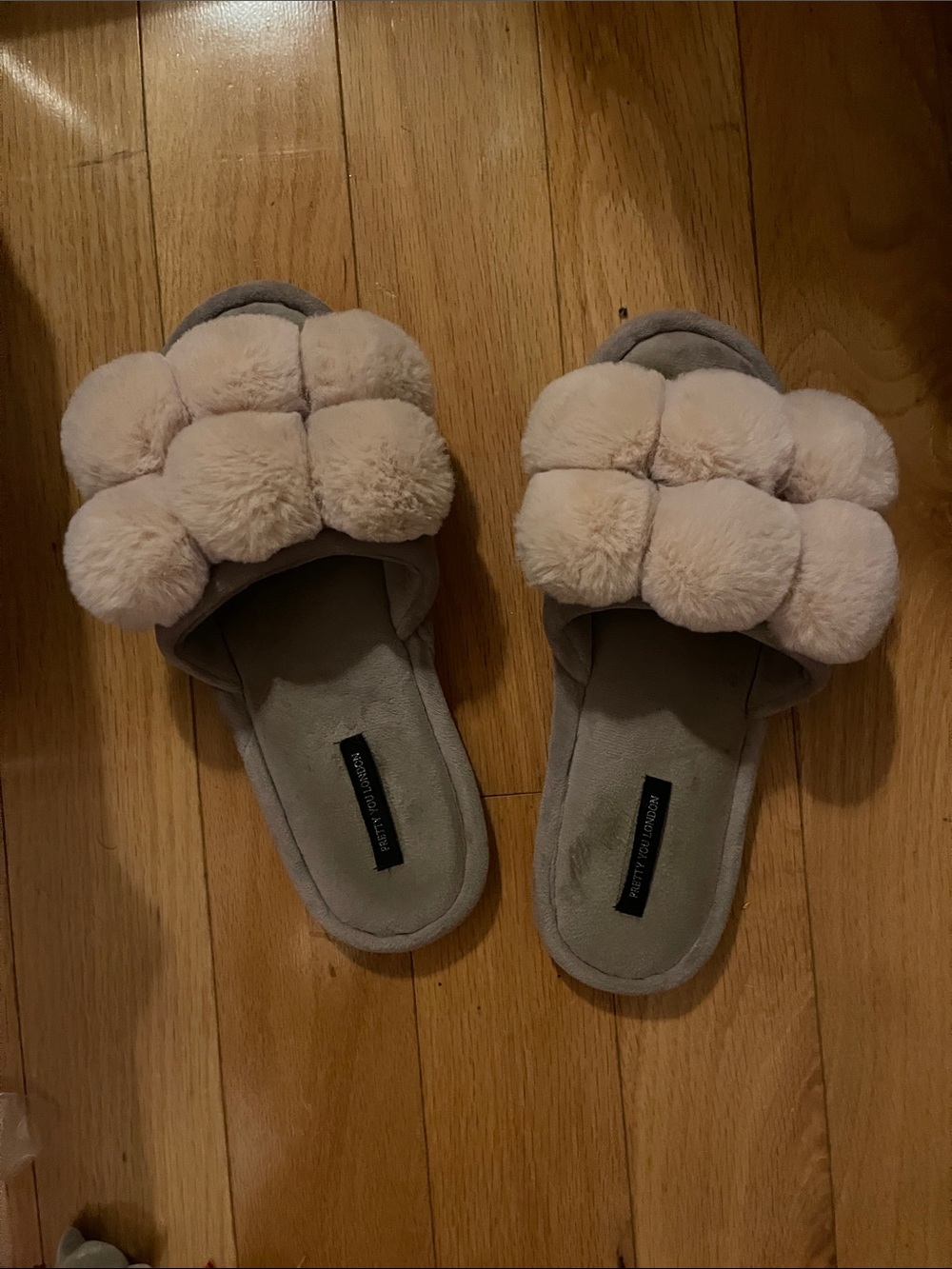 Women's Plush Pom-Pom Slide Slippers - Light Pink